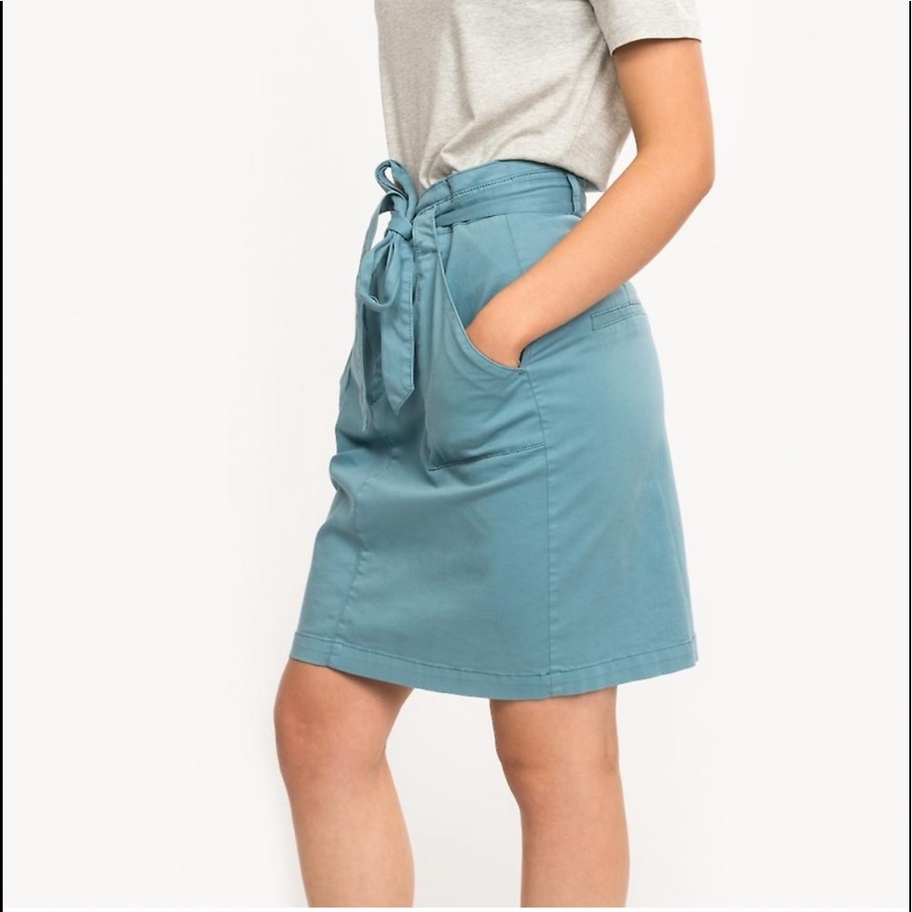 SEE BY CHLOE Light Blue Mini Skirt with bow and buttons